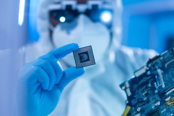 Tempi di inattività per i produttori di semiconduttori: una situazione che non si vedeva da vent’anni