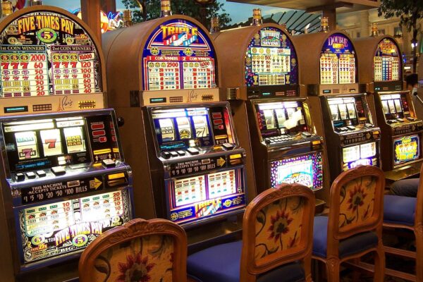 Guida completa alle slot machine: regole, simboli e bonus
